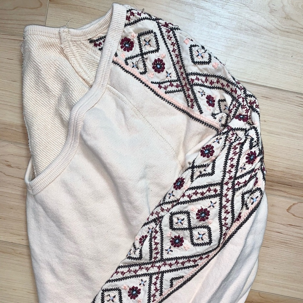 FreePeople V-Neck Sweater Detailed Sleeve, Medium